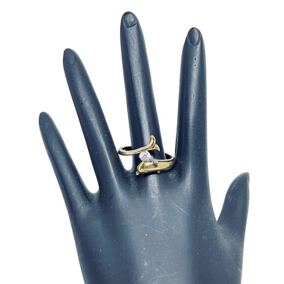 Rs Covenant Gold Tone And Rhinestone Dolphin Ring Signed (R381) - Picture 3 of 7